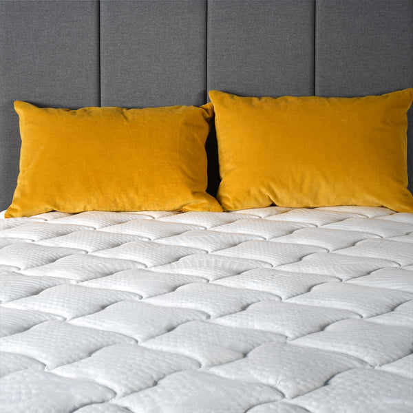 Chester 1000 Bed
