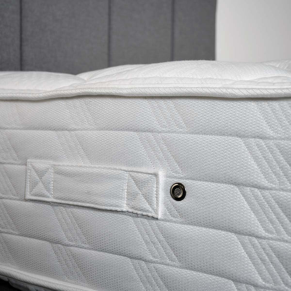 Chester 1000 Bed